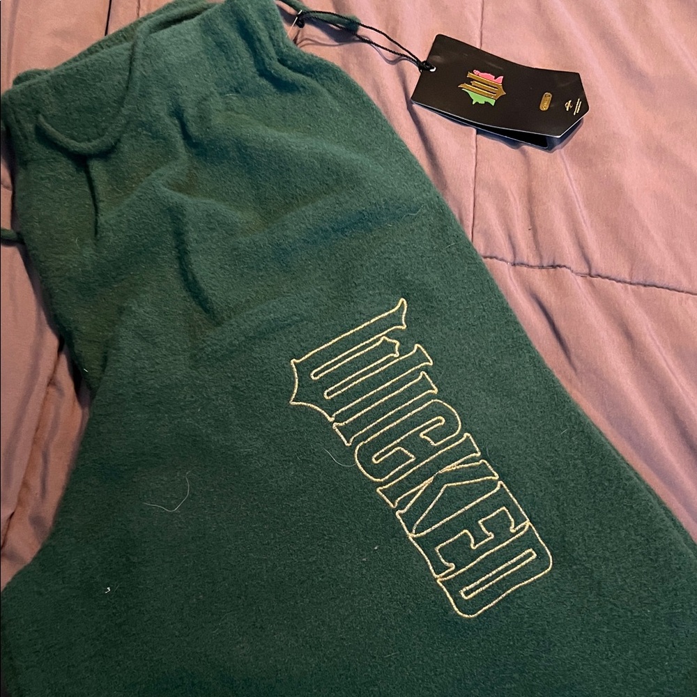 Wicked Graphic Tee and Green Pants Set - Picture 8 of 9